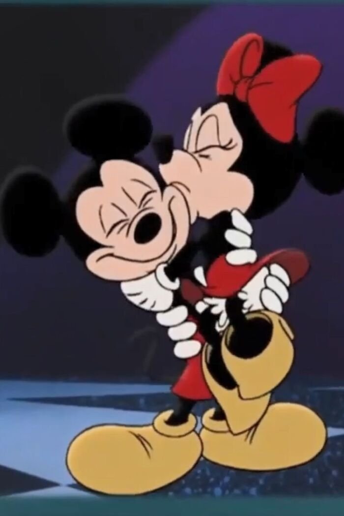 aethetics kiss cartoon photos hot