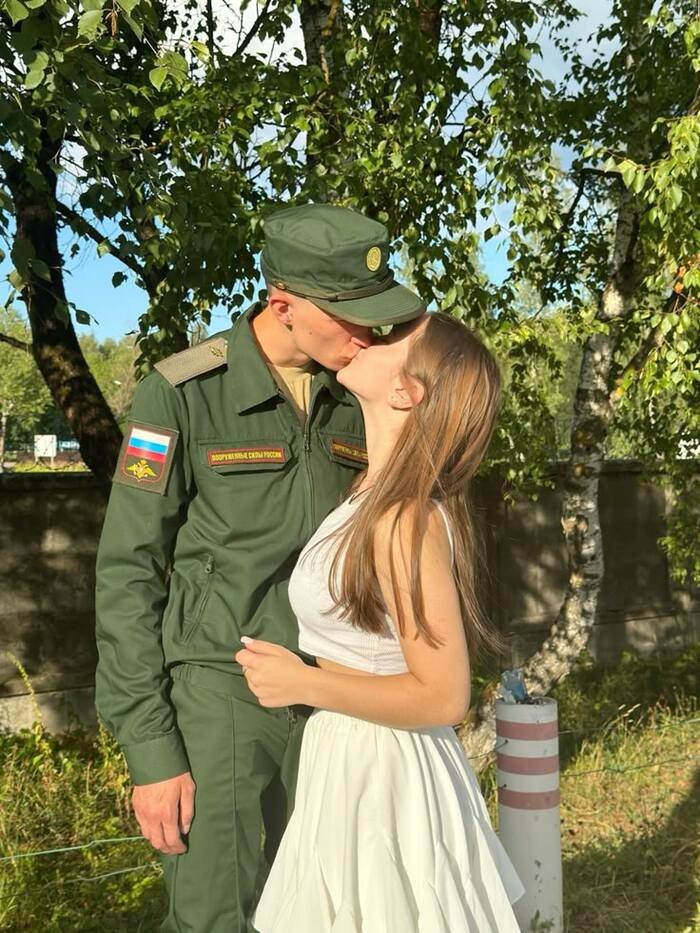 army couple dp hd