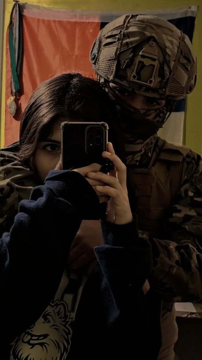 army couple dp realistic hd