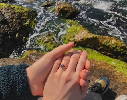 200+ Couple Hands DP: High-Quality Aesthetic Love Pics