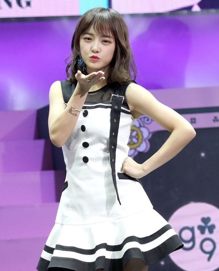 flying kiss image hot hd