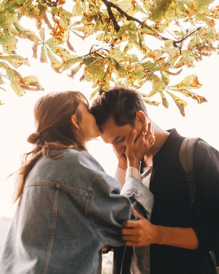 forehead kiss images hot full hd