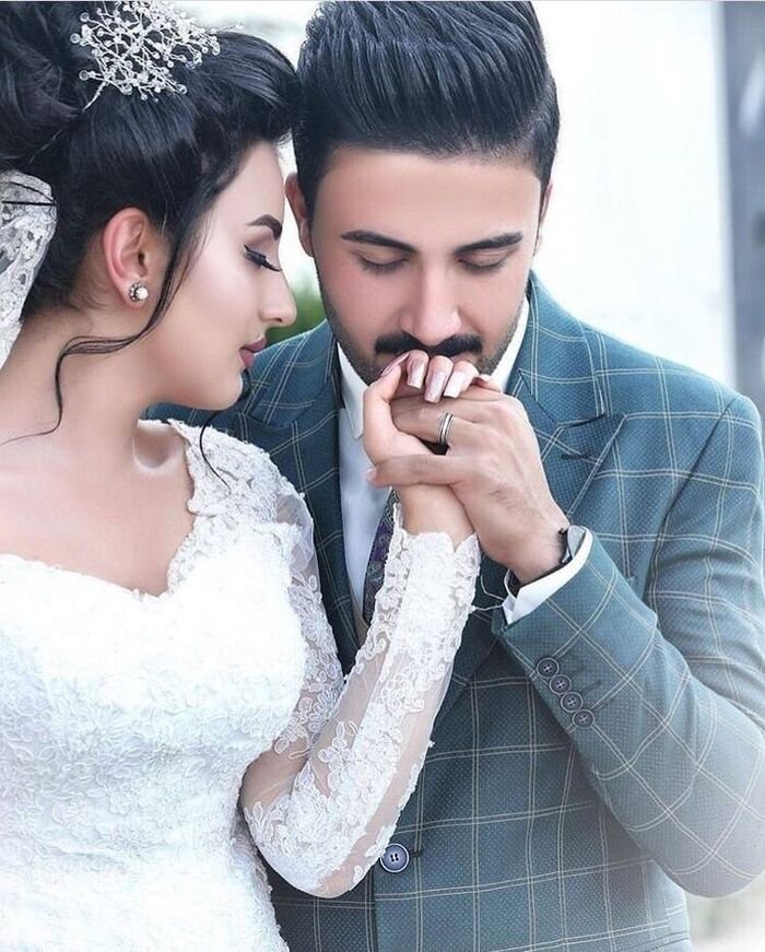 hand kiss images hot hd