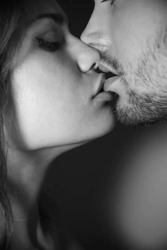 pinterest romantic kiss images