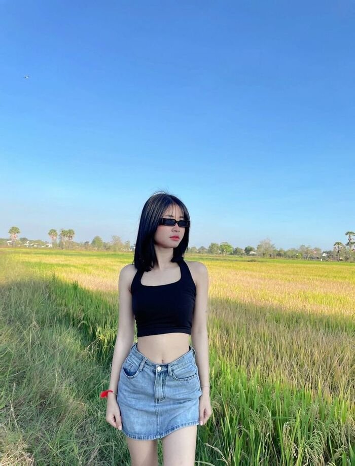 serene village girl hd