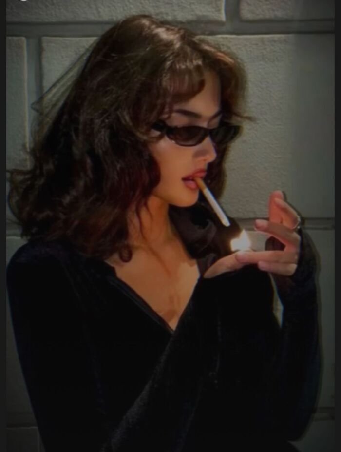smoking girl moodboard hd