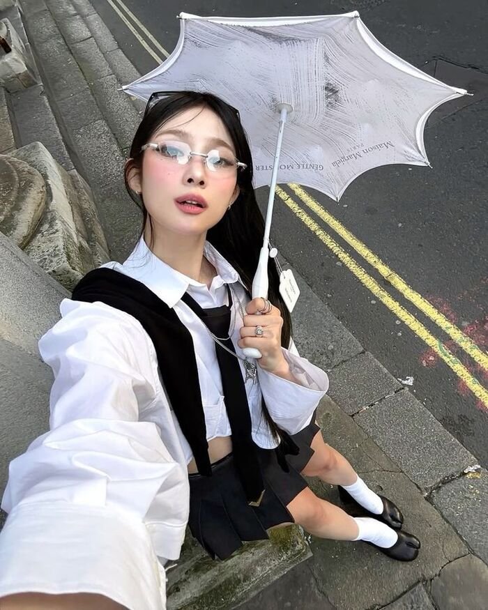 stylish girl mood full hd