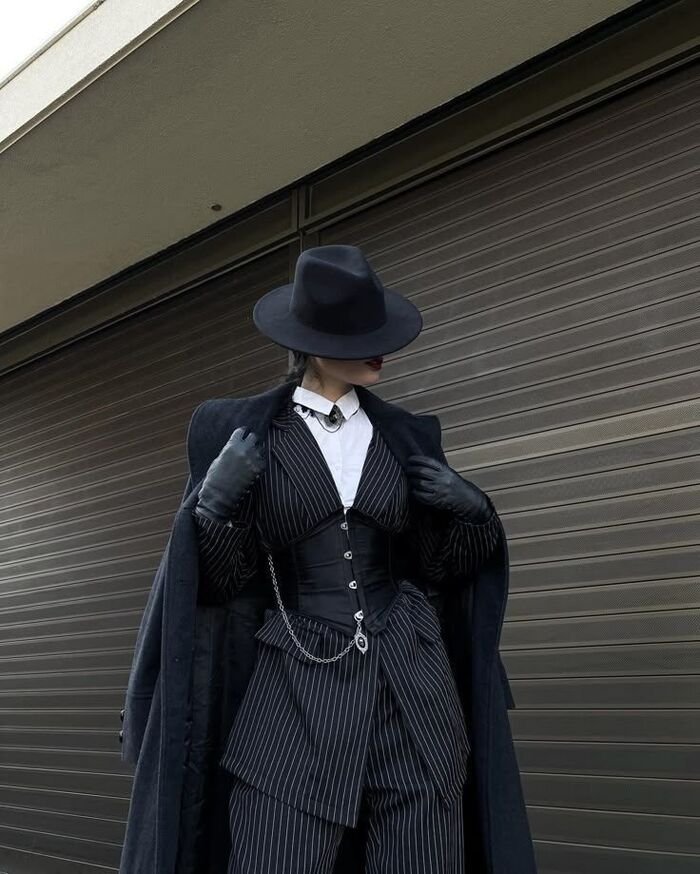 stylish suit girl hd