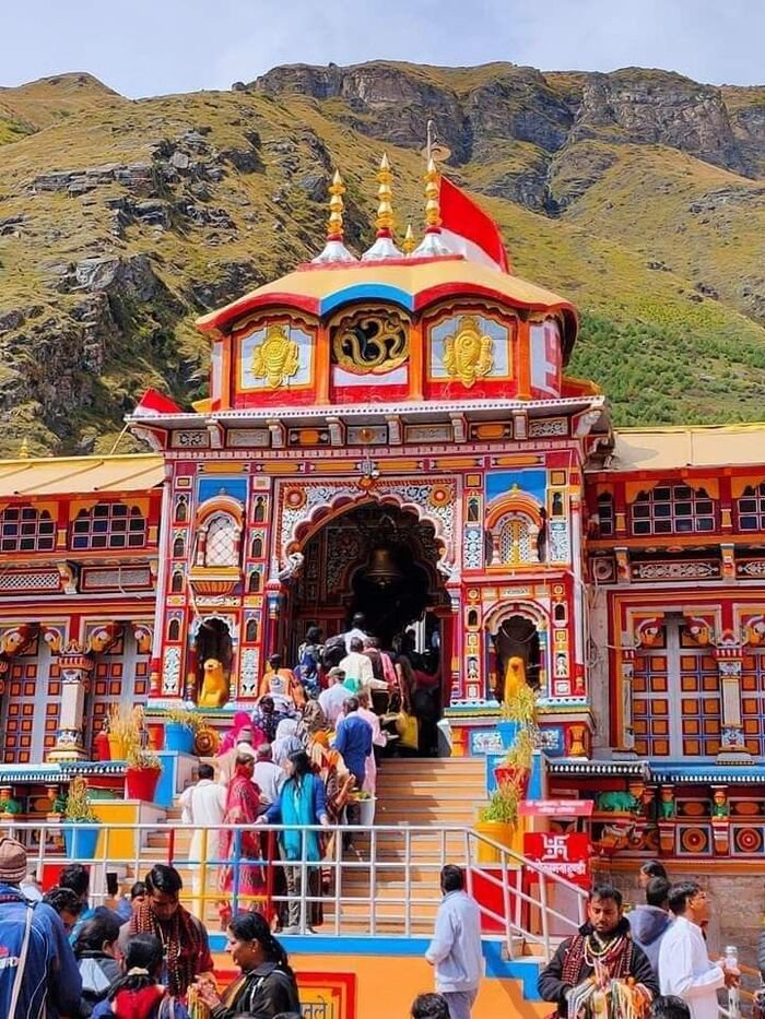 badrinath god images divine blessing